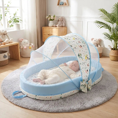 bebe dort dans lit toile pour bebe