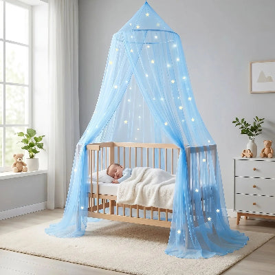 bebe dort sous ciel de lit berceau bebe