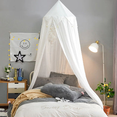 berceau ciel de lit bebe avec bebe