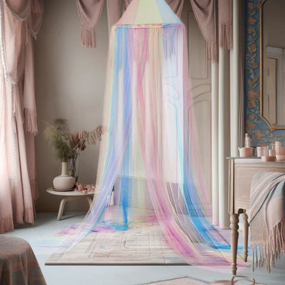 chambre decore avec ciel de lit pour bebe