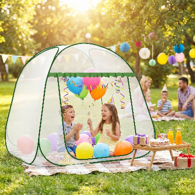 enfants heureux sous moustiquaire bebe pliable