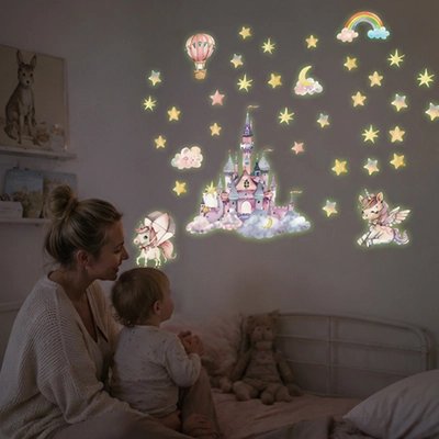 Maman et bébé regardent stickers decoratif muraux