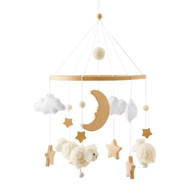 mobile pour bébé bois lune