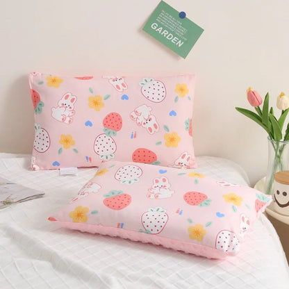 oreiller bebe rose fraise