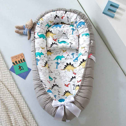 reducteur de lit bebe gris au dessin animal