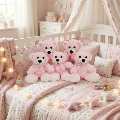 teddy ours peluche rose dans lit